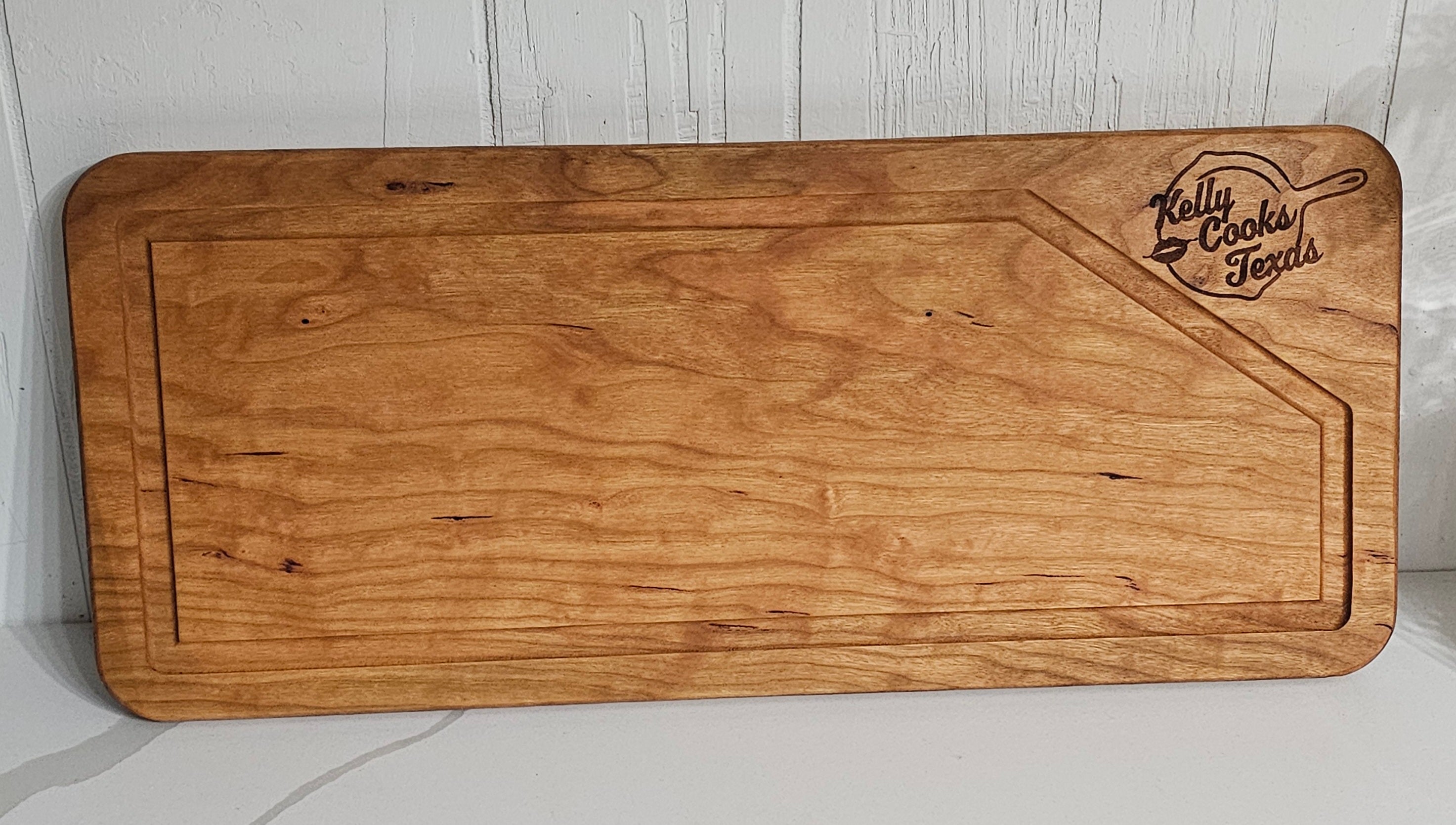 Kelly Cooks Texas Heavy-Duty Cutting Board